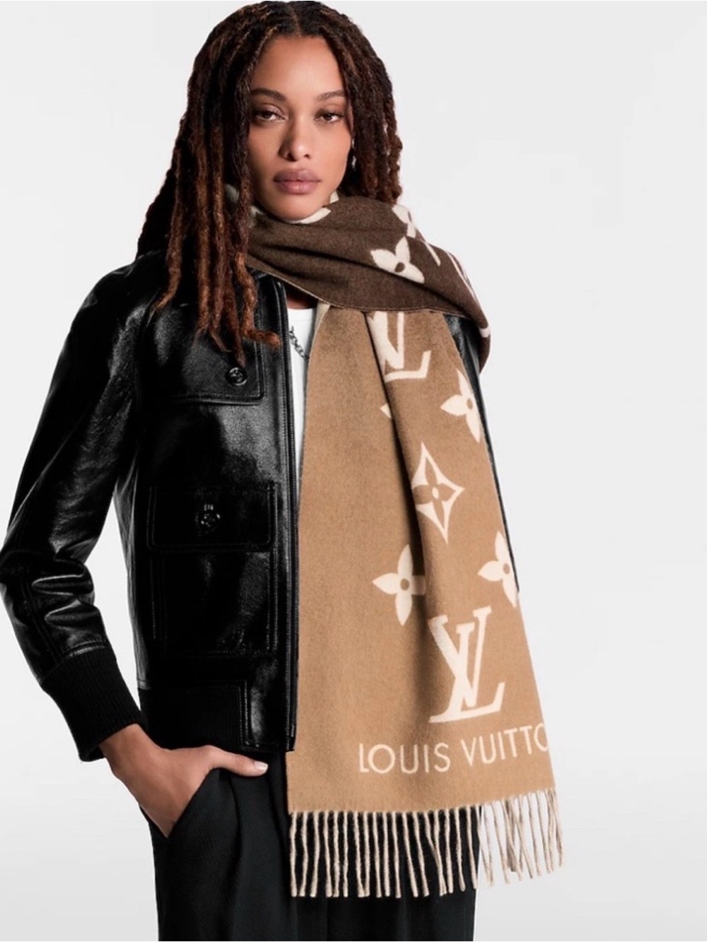 Louis Vuitton Reykjavik Gradient Scarf – Beige/Brown